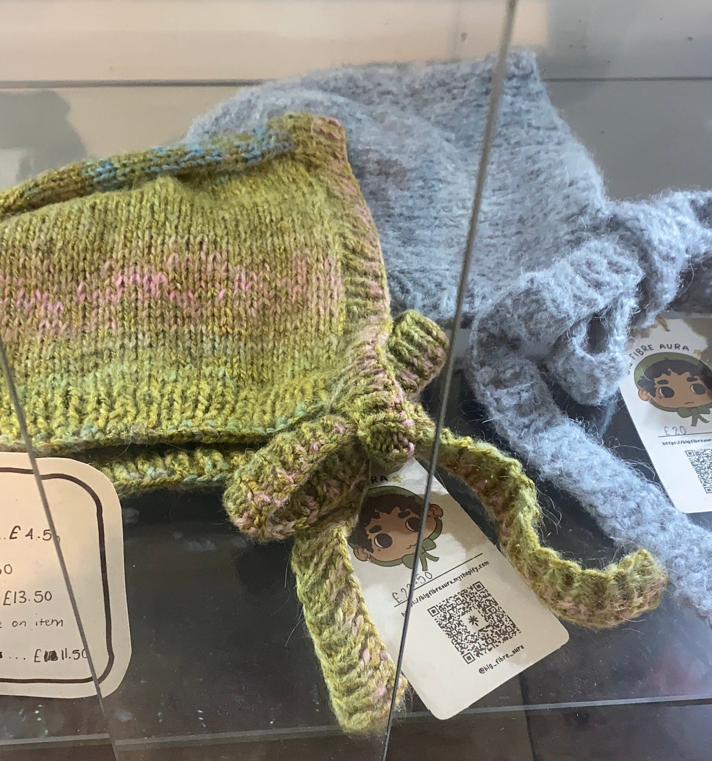 bonnet - Green mohair mix