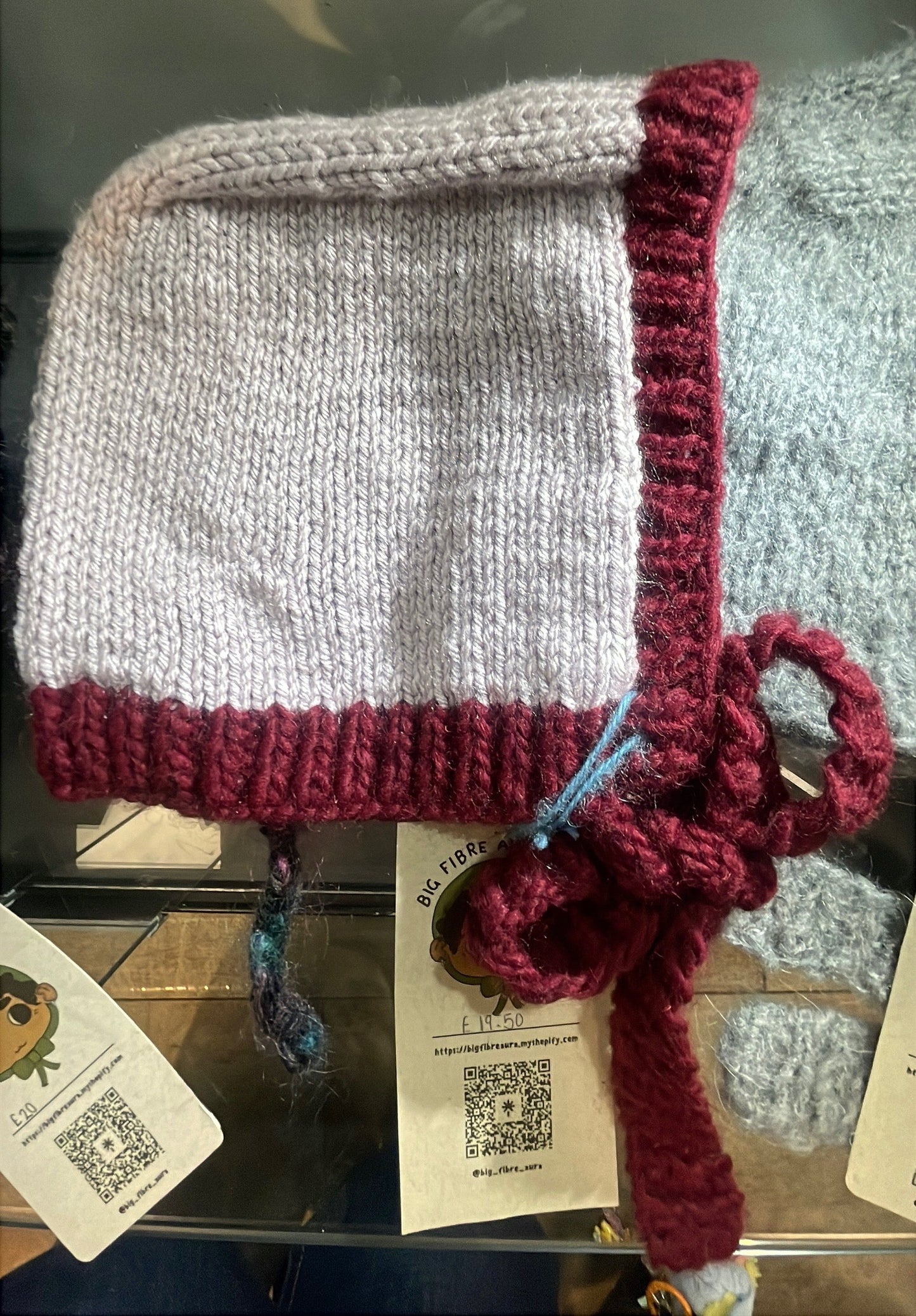 bonnet - Pink and red